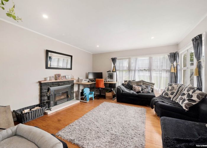  at 46 Lingfield Street, Glenfield, North Shore City, Auckland
