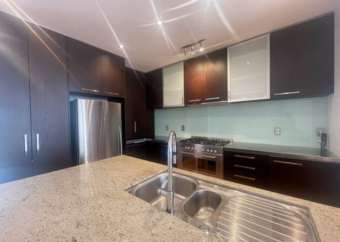  at 1/158 Paritai Drive, Orakei, Auckland