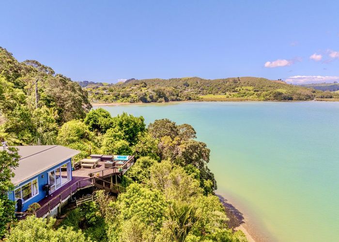  at 40 Albert Crescent, Ostend, Waiheke Island, Auckland