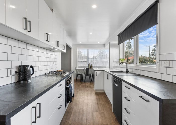  at 18 Ngaire Street, Longburn, Palmerston North, Manawatu / Whanganui