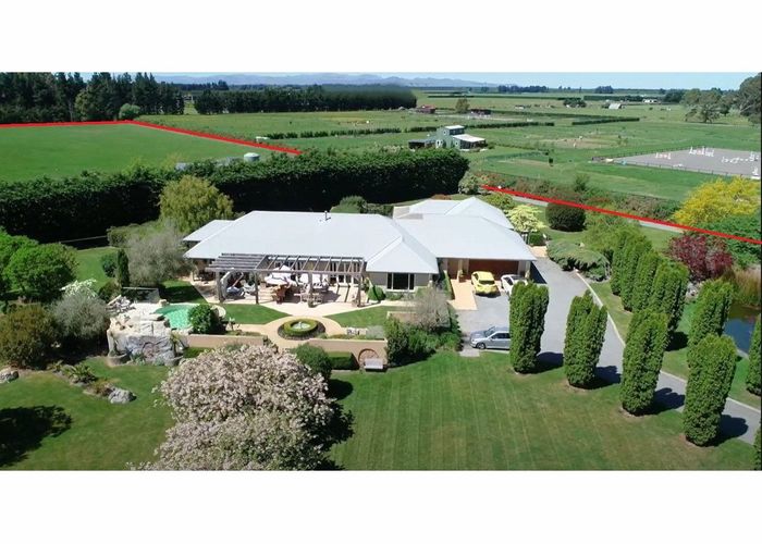  at 886 Two Chain Road, Rangiora