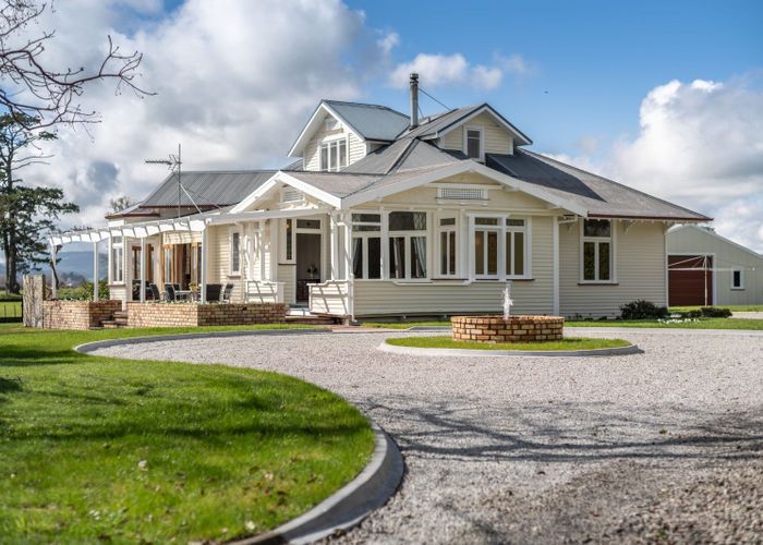  at 152 Marshmeadow Road, Newstead