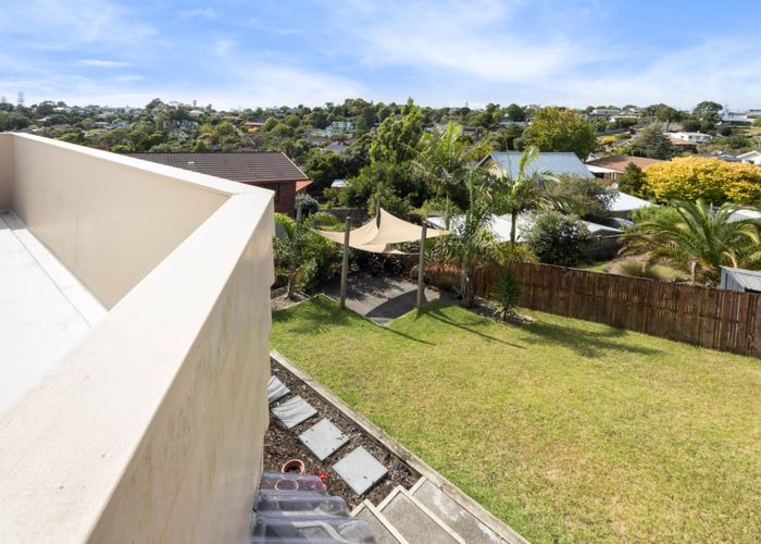  at 11 Naviti Place, Browns Bay, Auckland
