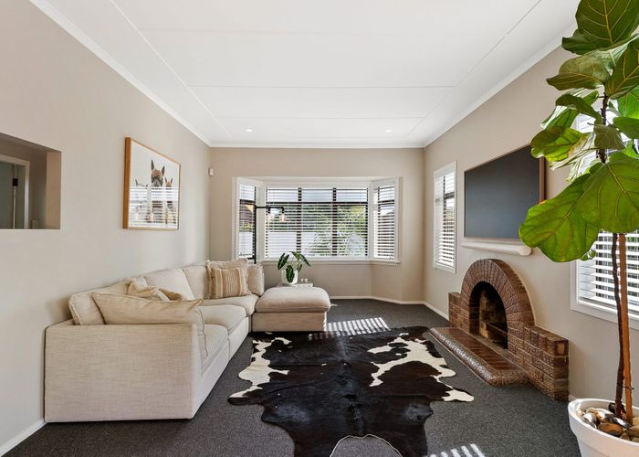  at 23 Oakley Avenue, Waterview, Auckland City, Auckland