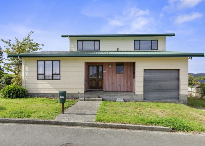  at 201 Holborn Drive, Stokes Valley, Lower Hutt