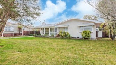  at 6 Gebbie Road, Taradale, Napier