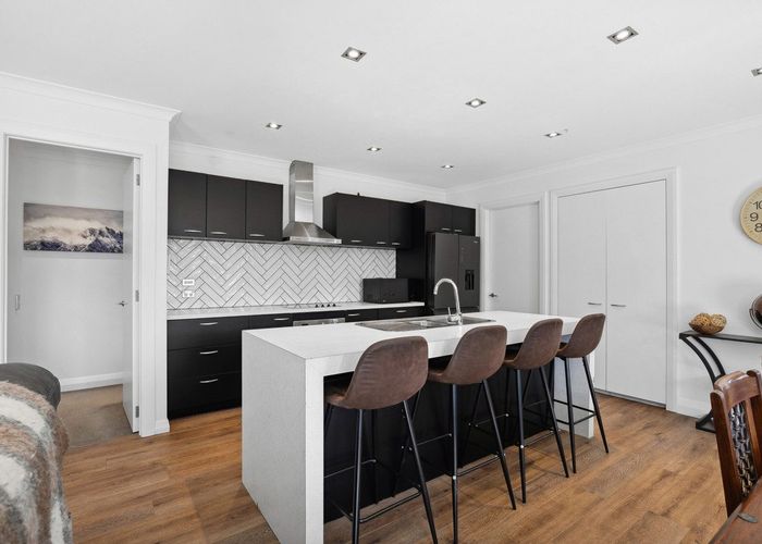  at 32 Hope Avenue, Lake Hayes, Queenstown