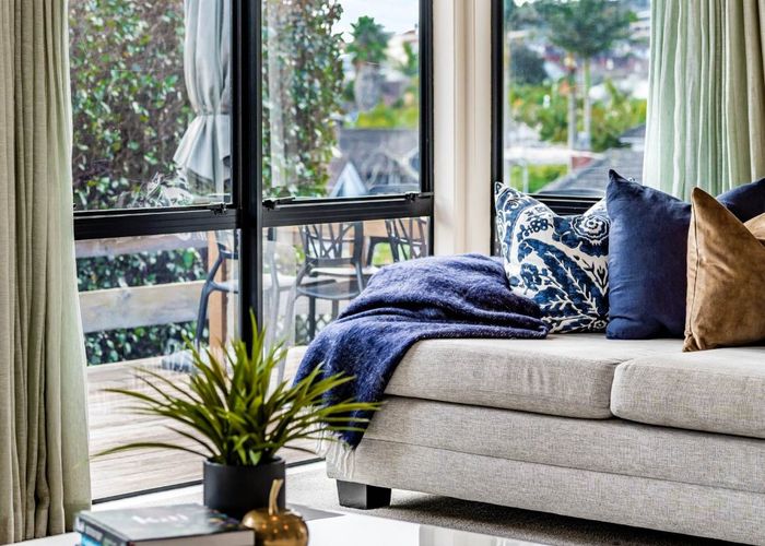  at 2/24 Sylvia Road, St Heliers, Auckland