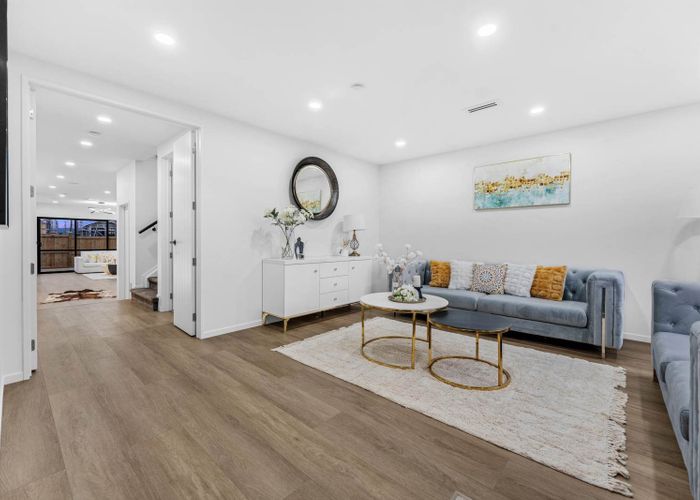  at 9  Catalina Avenue, Karaka, Franklin, Auckland