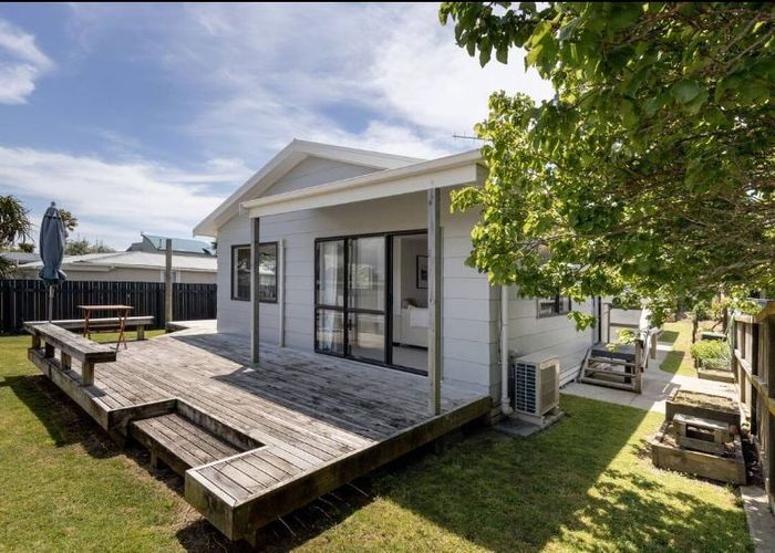  at 866A Papamoa Beach Road, Papamoa Beach, Tauranga, Bay Of Plenty