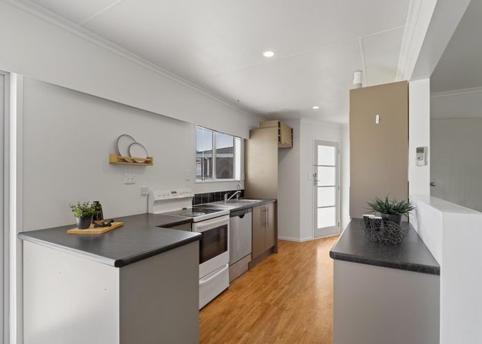 at 3 Palliser Place, Milson, Palmerston North
