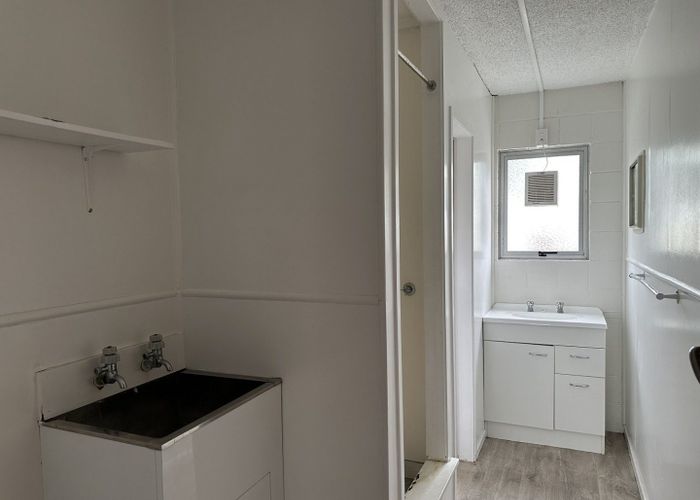  at 6/81 Lake Road, Frankton, Hamilton, Waikato