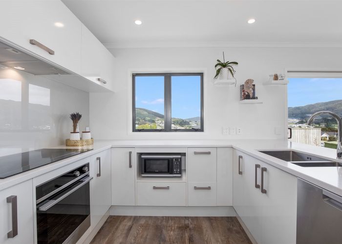  at 174 John Burke Drive, Aotea, Porirua