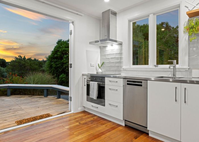  at 5 Tainui Street, Raumati Beach, Paraparaumu