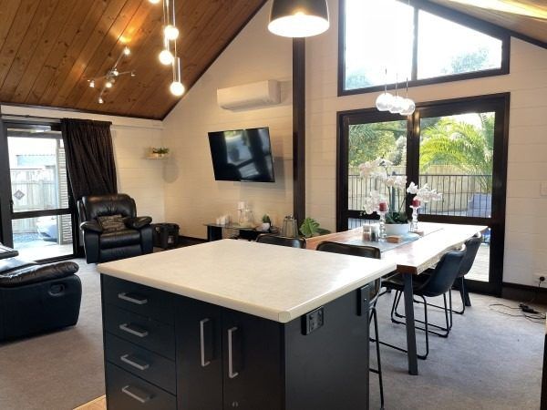  at 37 Carter Crescent, Awapuni, Palmerston North, Manawatu / Whanganui