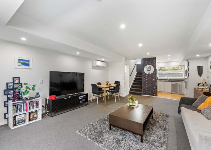  at 30F Lyndon Street, Riccarton, Christchurch City, Canterbury