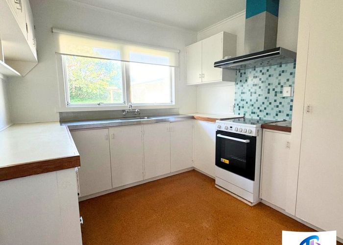 at 6 Anita Avenue, Mount Roskill, Auckland City, Auckland