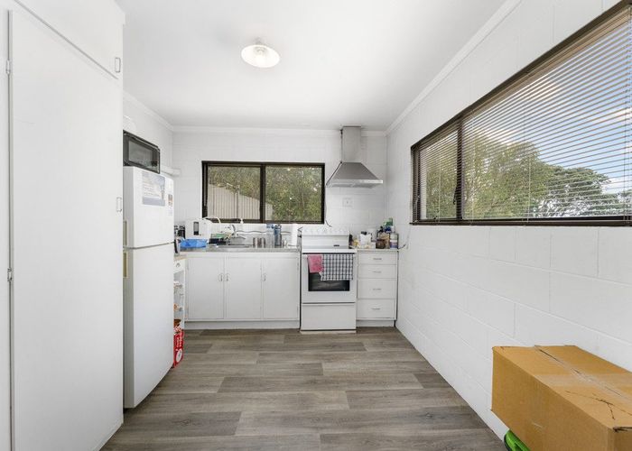  at 43b Aldersgate Road, Hillsborough, Auckland City, Auckland