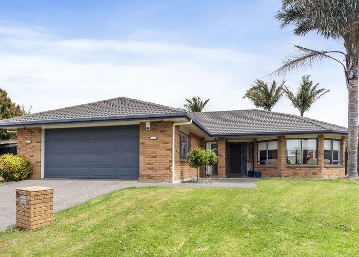  at 19 Moyrus Crescent, East Tamaki Heights, Auckland