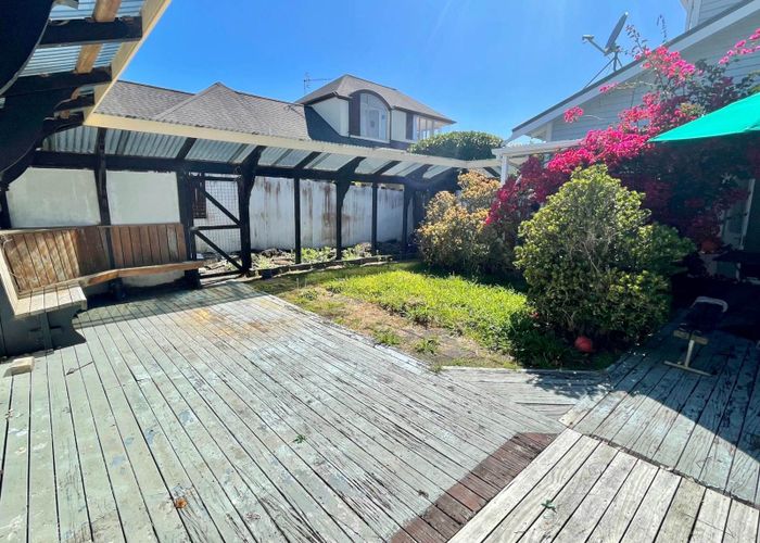  at 11 Huka Road, Birkenhead, North Shore City, Auckland