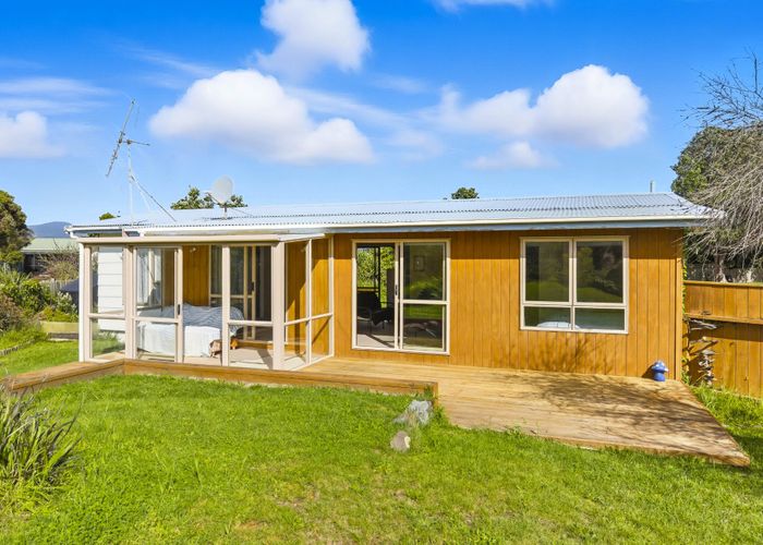  at 29 Sarah Street, Waikawa Beach, Horowhenua, Manawatu / Whanganui
