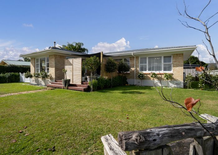  at 54 Chaucer Street, Leamington, Cambridge