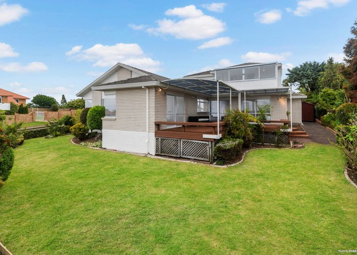  at 12 Ferntree Terrace, West Harbour, Auckland