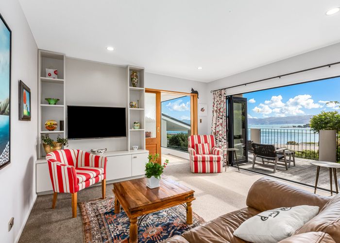  at 52 Walter Road, Lowry Bay, Eastbourne, Lower Hutt, Wellington