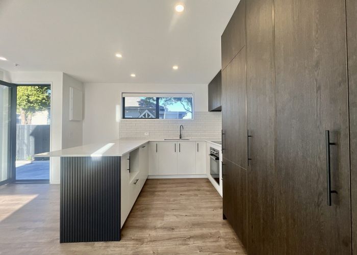  at 2/654 Gloucester Street, Linwood, Christchurch