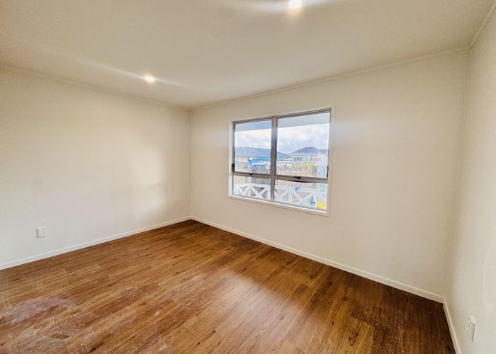  at 2/34 Kelvin Road, Papakura, Papakura, Auckland