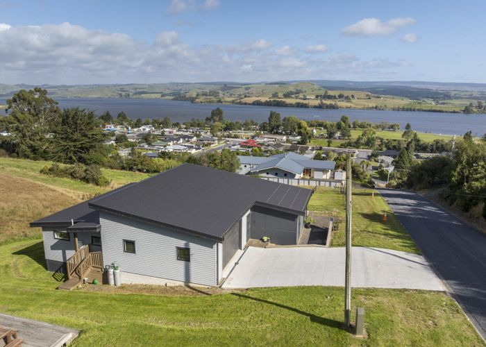  at 32 Nore Street, Waihola, Clutha, Otago
