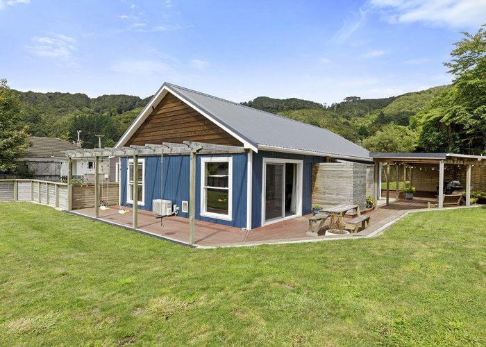  at 46C Lees Grove, Wainuiomata, Lower Hutt
