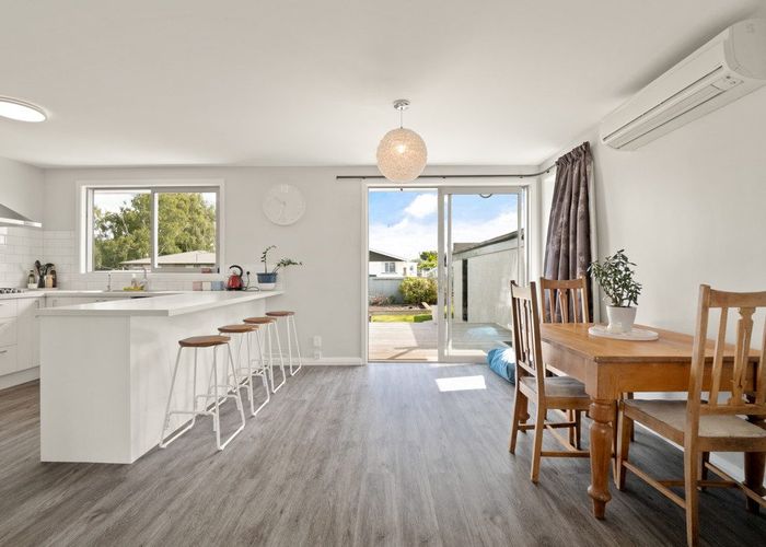  at 22 Argyle Street, Mornington, Dunedin