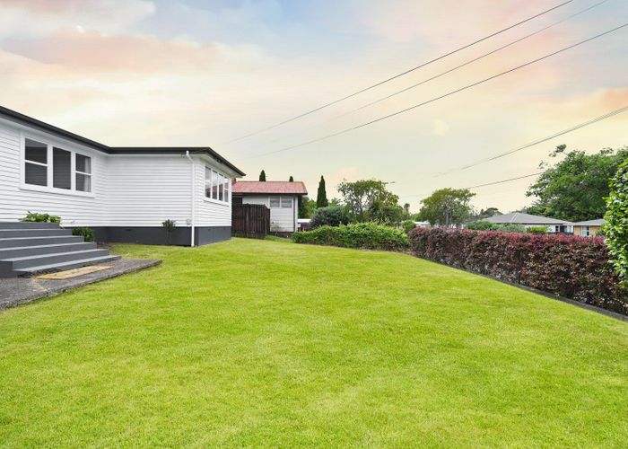  at 13 Minifie Avenue, Melville, Hamilton