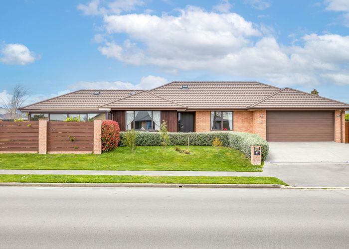 at 20 Eastfield Drive, Lincoln, Lincoln