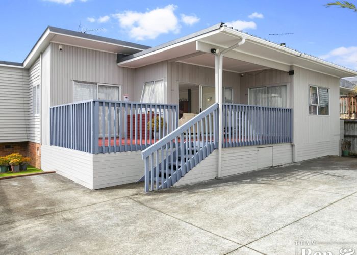  at 152 Barrack Road, Mount Wellington, Auckland