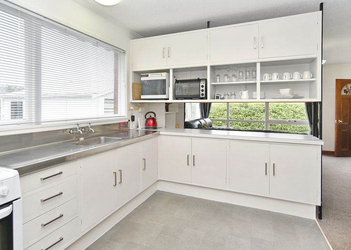  at 381B Main North Road, Redwood, Christchurch