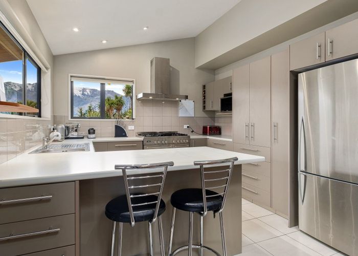  at 92 Lachlan Avenue, Wanaka