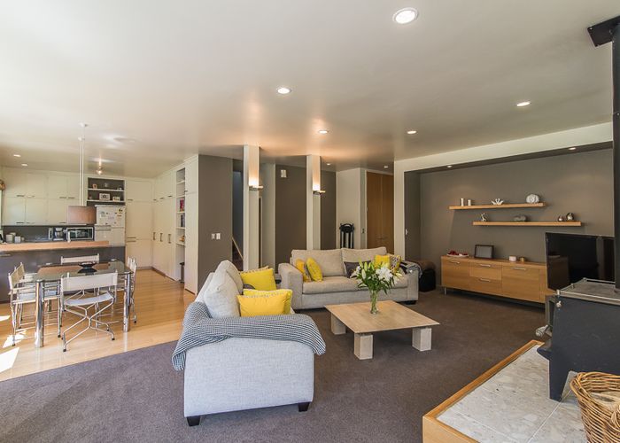  at 15 Churchill Drive, Wilton, Wellington
