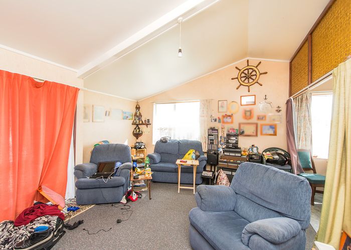 at 72 Hinau Street, Castlecliff, Whanganui
