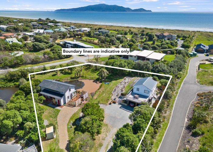 For sale 106 Paetawa Road, Peka Peka homes.co.nz