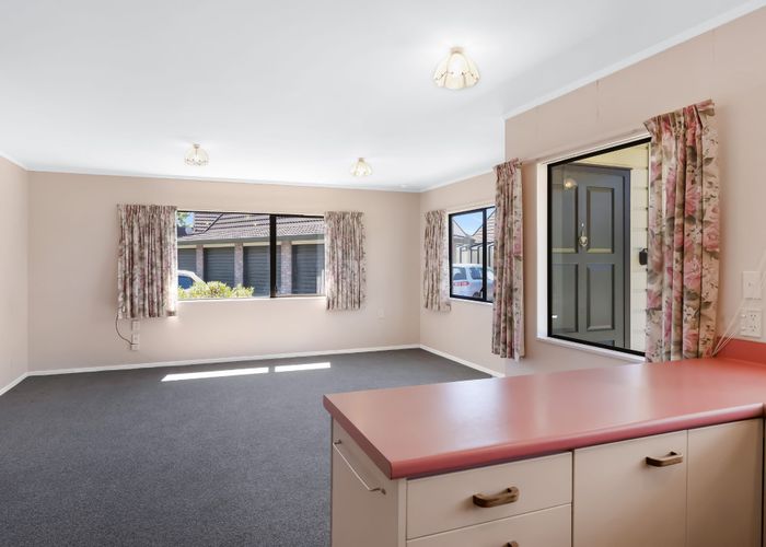  at 17/72 Rimu Road, Raumati Beach, Kapiti Coast, Wellington