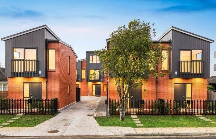  at 7/45 Smythe Road, Henderson, Auckland