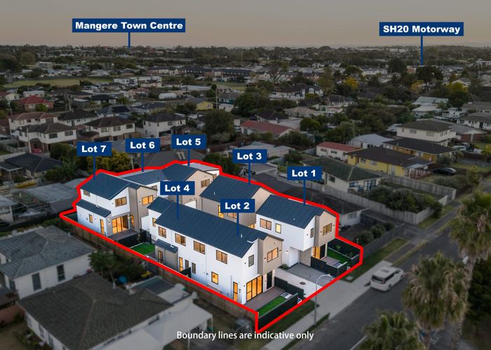  at 7/4 Bingara Place, Favona, Auckland