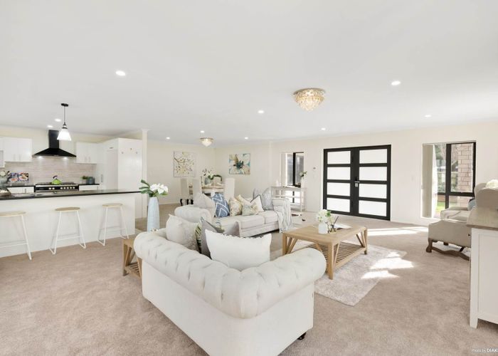  at 9 Pukeora Road, Otahuhu, Auckland