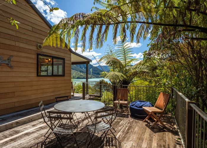  at 672 Moetapu Bay Road, Picton