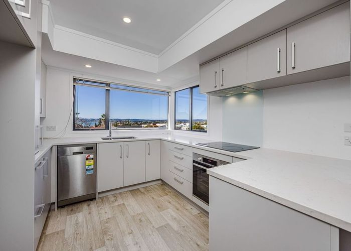  at 14A RIDGE ROAD "Macleans Zone", Howick, Manukau City, Auckland