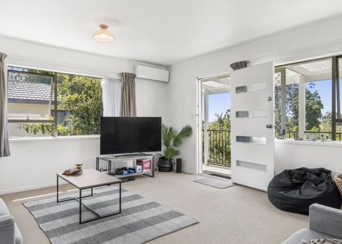  at 4/75 Taumata Road, Sandringham, Auckland City, Auckland