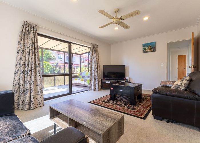  at 13A Hadfield Place, Paraparaumu Beach, Paraparaumu