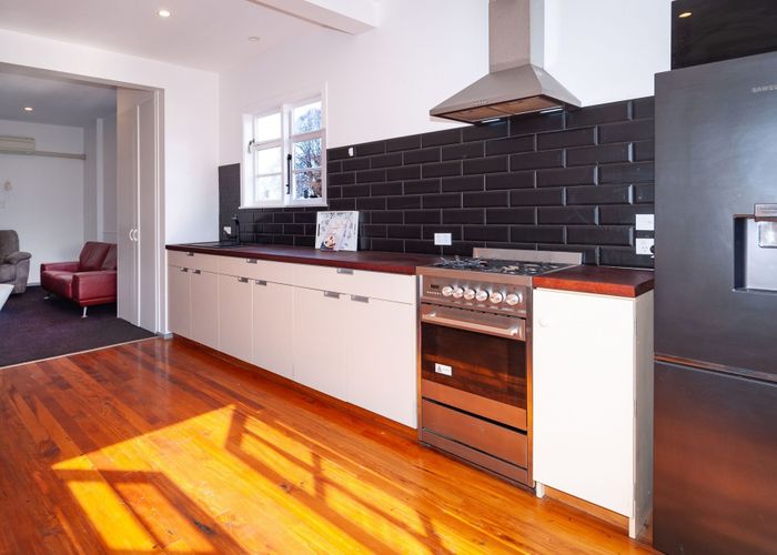  at 82 Main South Road, Sockburn, Christchurch
